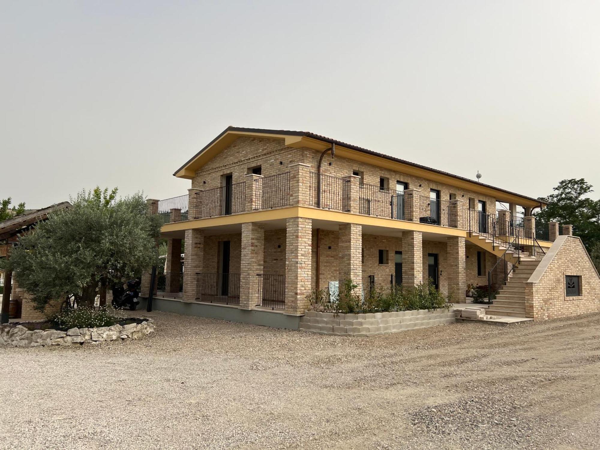 Ll Crinale Village Colli del Tronto Exterior photo